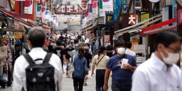 Japan is again letting tourists into the country