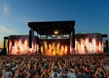 A Year of Festivals: Where Music, Culture, and Flavor Unite 14 Colorful outfits, loud music, and joyful crowds — there’s no better sign that festival season has arrived.