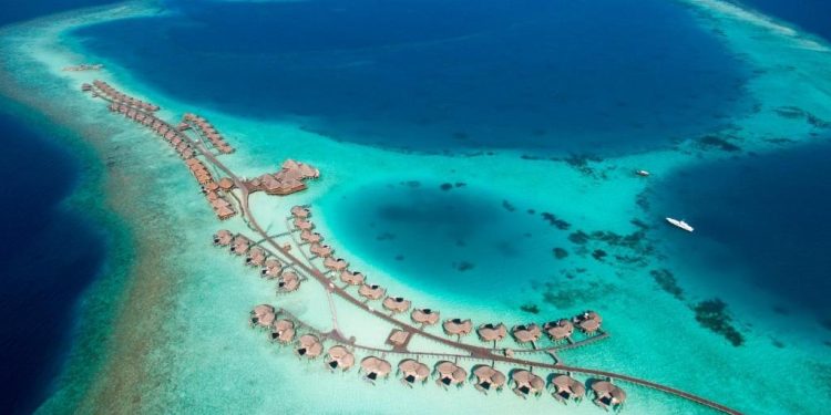 ? Located in the Maldives, Constance Halaveli stands out with its blend of nature, privacy and high-end service.