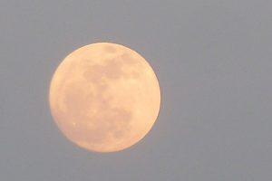 August Full Moon in Greece: 126 Sites Open Free on 28 August 21 A full moon rising in a hazy evening sky