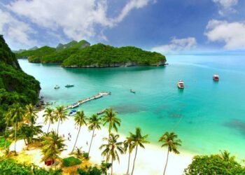 Koh Samui Adası yeni yeni keşfedilmeye başlanan cennet ada