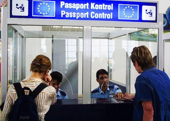 Mut’ta Pasaport Büro Amirliği hizmete girdi