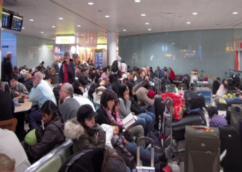 İngiltere’de uçuşlar yapılamıyor