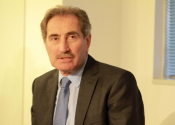 Sinema Meslek Birlikleri Merkezi’nin (SMBM) açılışına katılan Kültür ve Turizm Bakanı Ertuğrul Günay, Muhteşem Yüzyıl dizisi ve alkol yönetmeliğine ilişkin soruları yanıtladı.