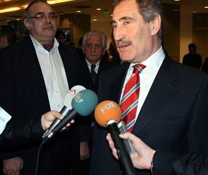 Bakan Ertuğrul Günay: Heykelle ilgili yetkimiz yok / Turizm Haberleri