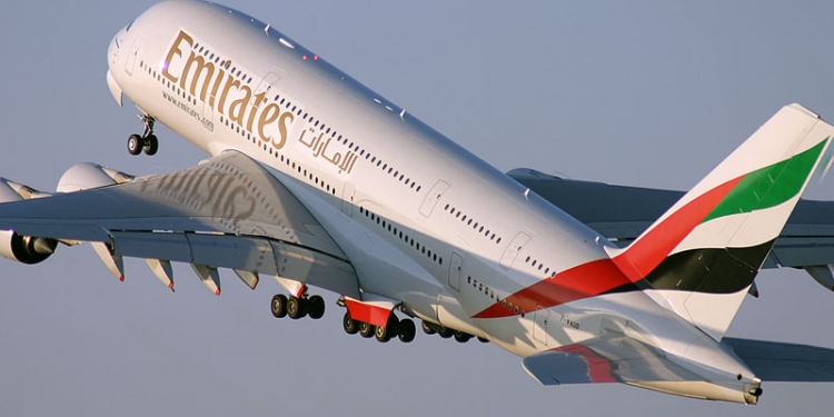 emirates havayollari personel