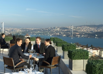 Hilton Worldwide İstanbul Otelleri’nde Yazlık Mekanlar Açıldı