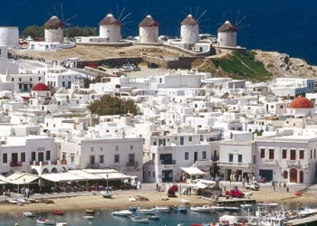 Yunanistan ‘daki Ekonomik Kriz Mykonos Villa Fiyatlarını Düşürdü
