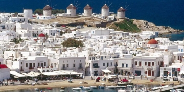 Yunanistan ‘daki Ekonomik Kriz Mykonos Villa Fiyatlarını Düşürdü