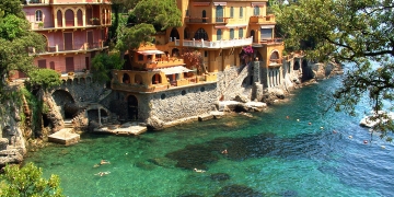 Kenan Doğulu Beren Saat yaz tatilinde Portofino ‘dalar