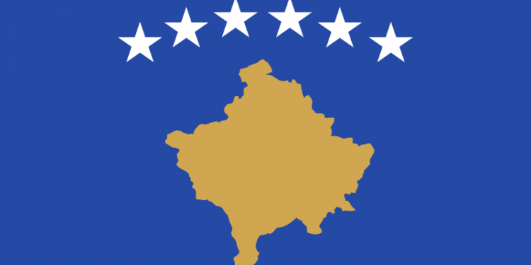 kosova tam kosulsuz bagimsizligini ilan etti