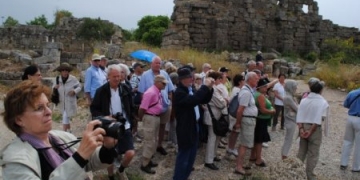 Ramazan öncesi Side’de yerli turist hareketliliği başladı
