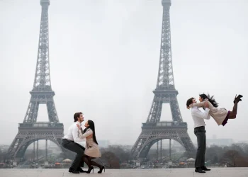 Sevgililer Günü denince akla gelen ilk yer: Paris