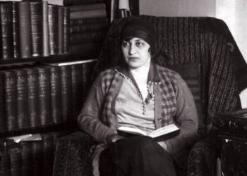 Halide Edip Adıvar'ın "Inside India" adlı eseri Can Yayınları tarafından "Hindistan'a Dair" adıyla Türk okurlarla buluştu