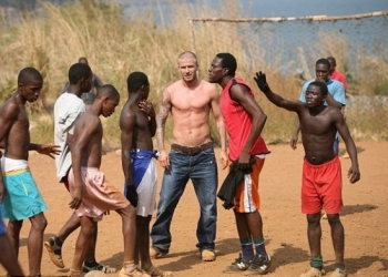 Ebola ile mücadelede en büyük destek Küba ve Beckham’dan