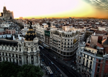 İspanya, geçen yaz turist sayısında rekor kırdı