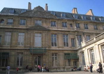 Tadilatı tamamlanan Picasso Müzesi yeniden açıldı