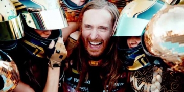David Guetta yeni şarkısının klibi ile nefesleri kesti