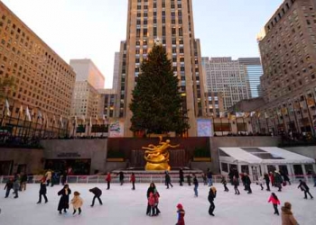 New York Christmas ‘ı bekliyor