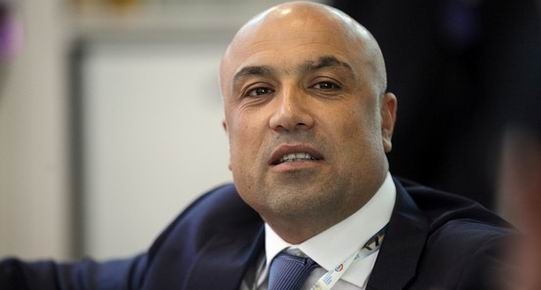 fettah tamince 29842211