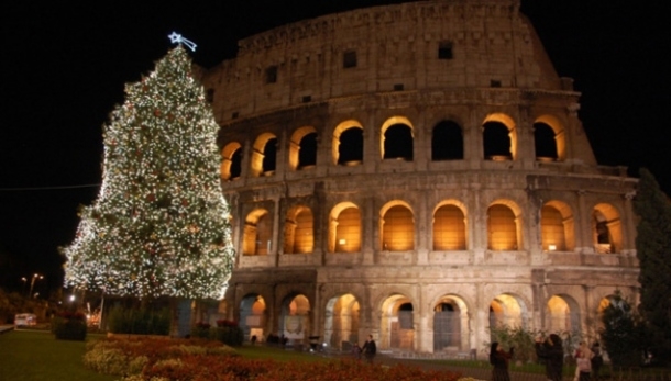 Roma sayfalarımızda Roma'da görülecek yerler, tavsiyeler Roma otelleri ve Roma'da Gezilecek Yerler ile ilgili bir çok haber ve makale bulacaksınız.