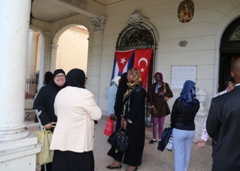 Aşk-ı Nebi sergisi Küba’da yoğun ilgi görüyor