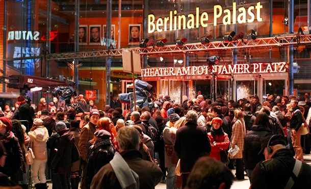 berlin film festivali basladi
