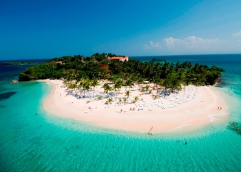 Balayı adası Dominik’te Survivor heyecanı başlıyor