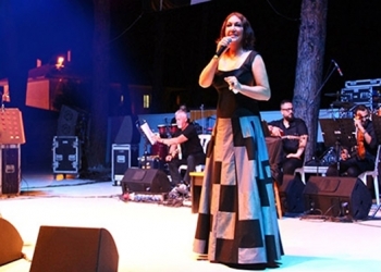 Nazan Öncel Sevgililer Gününde Kıbrıs’ta sahne alacak