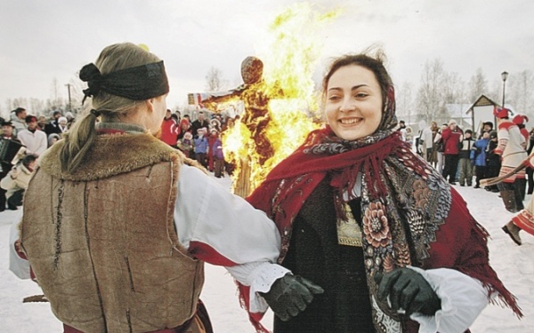 Moskova baharın gelişini kutluyor 1 rusya moskova maslenitsa 600x4001