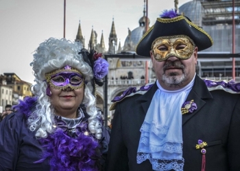 Venedik Karnavalı en güzel maske yarışmasıyla devam etti
