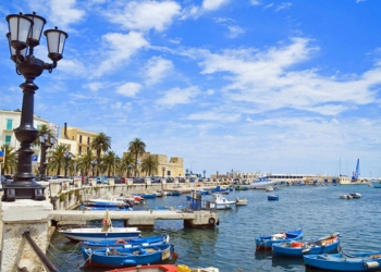 THY, İtalya’nın liman kenti Bari’ye uçuyor!