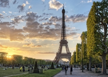 “Dünyaya Paris’ten bakmaya başladım”