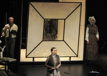 Bryantsev TUZ Tiyatrosu ayakta alkışlandı