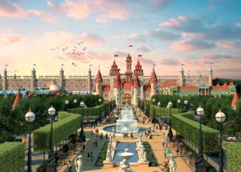 Rus usulü Disneyland için geri sayım başladı