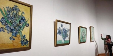 Van Gogh’un çiçekleri 125 yıl sonra ilk kez bir arada
