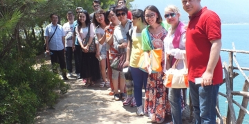 Çinli turizmciler Kemer’de