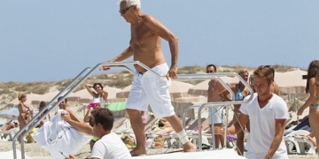 İtalyan modacı Giorgio Armani İspanyol Adaları tatilinde