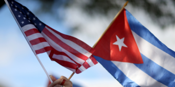 ABD ve Küba büyükelçilikler konusunda uzlaştı