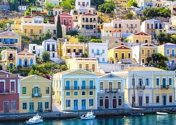 Yunan Adaları Türk turistlerle ayakta kalıyor