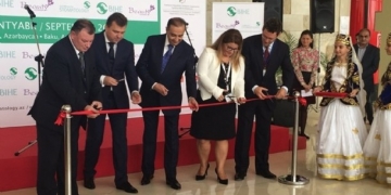 Azerbaycan BIHE Uluslararası Sağlık Fuarı kapılarını açtı