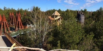 Doğaya karışmış bir yürüyüş parkuru