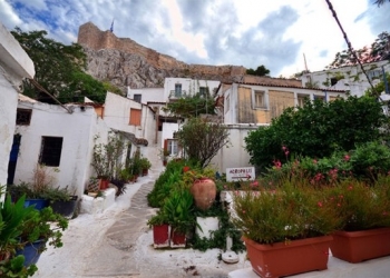 Atina’nın saklı cenneti Anafiotika