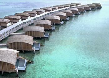 Maldivler’de bir ilk! Tamamen güneş enerjisiyle çalışan villalar