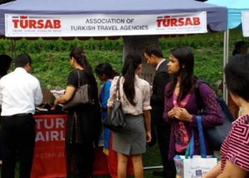 Nepal ‘da turizm karnavalı