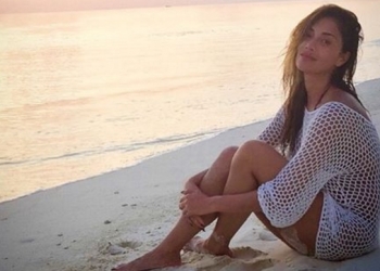 Ünlü şarkıcı Nicole Scherzinger Maldivler tatilinde