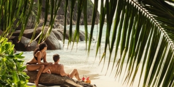 Balayı cenneti Seyşeller’den muhteşem kareler