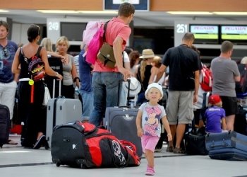 Turizm Bakanından Rus turistlere çağrı: Türkiye evinizdir