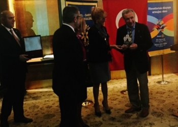 TÜRSAB Başkanı Başaran Ulusoy’a Meslek Hizmet Ödülü