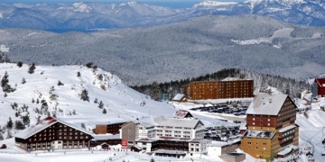 Kayak merkezlerinde kar kalınlığı yükseliyor